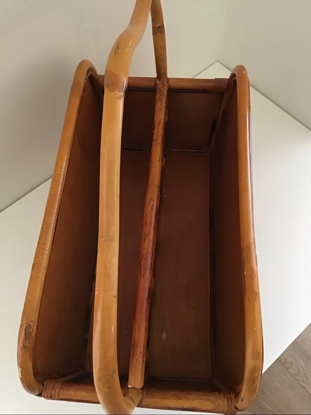 Vintage 1950s magazine rack bent bamboo frame, woven rattan side